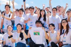 取出名UP从影视飓风创始人tim深度互 